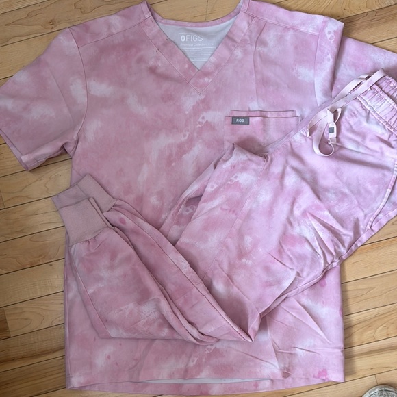 Figs Black Scrub Set - Picture 8 of 9